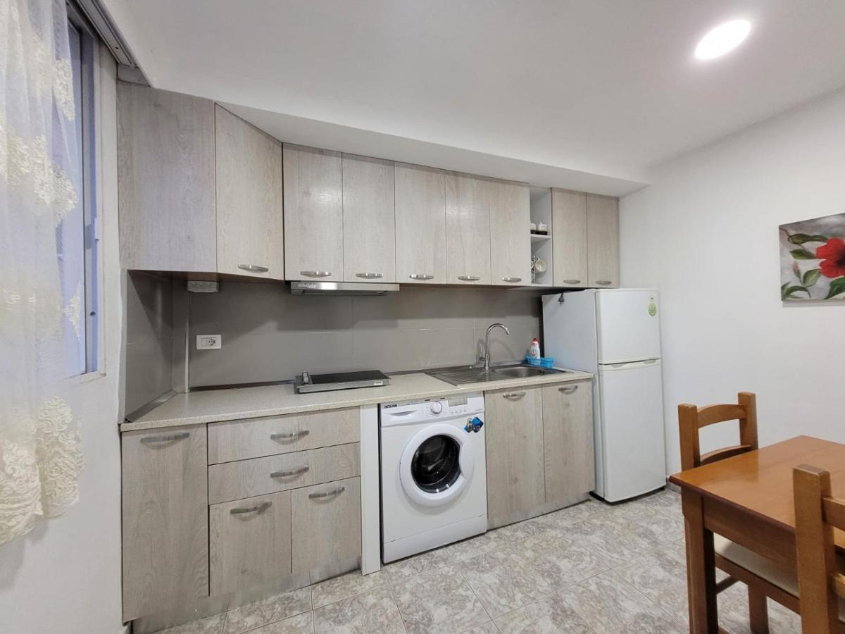 סרנדה Anis Apartments מראה חיצוני תמונה
