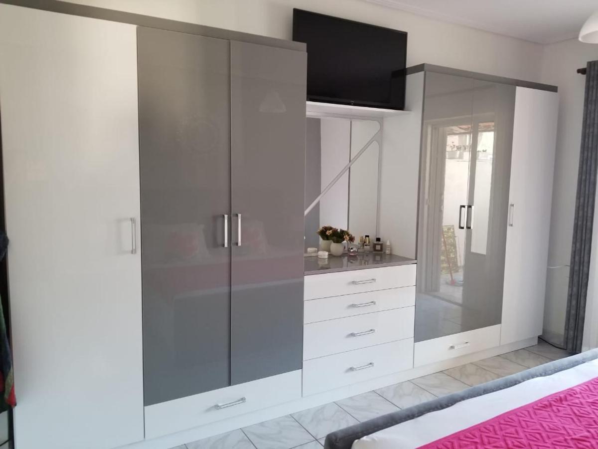 סרנדה Anis Apartments מראה חיצוני תמונה